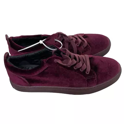 STEVE MADDEN Men's Yazi Velvet Low-Top Sneaker Purple 8.5 • $45