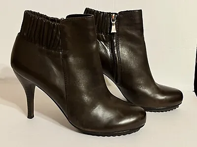 Max Studio •7• BROWN Leather Stiletto High Heel Ankle Boots Shoes Pleated  • $32.99