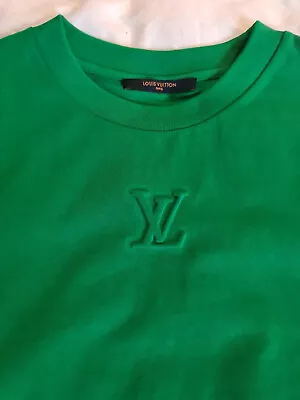 Louis Vuitton Mens T Shirt • £175