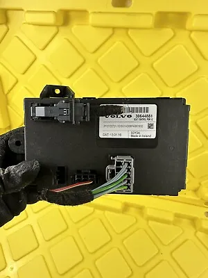 Volvo Xc90 S90 Front Right Passenger Seat Power Control Module Unit Oem 16-2021 • $60