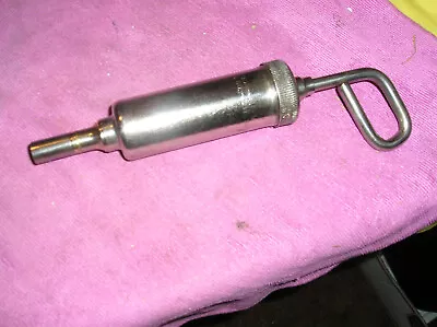 Beatiful   Original  Ford  Model  A Grease  Gun  1928 1929 1930  1931 • $55