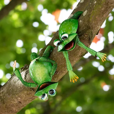 Set Of 2 Fence Hanging Metal Frogs Garden Animal Ornaments Wall Art Sculptures • £15