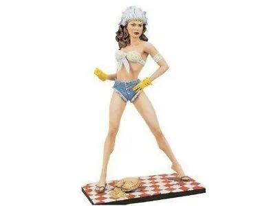 Premiere Collection: Rogue Statue NYCC Exclusive  Picnic  Variant • $599