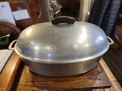 Majestic Aluminum Roaster Vintage Dutch Oven Oval Large 18  • $79