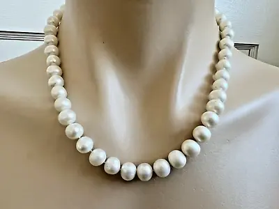 Vintage Imperial 10mm Pearl Single Strand Necklace 14K Clasp Signed IWI 19  L • $119