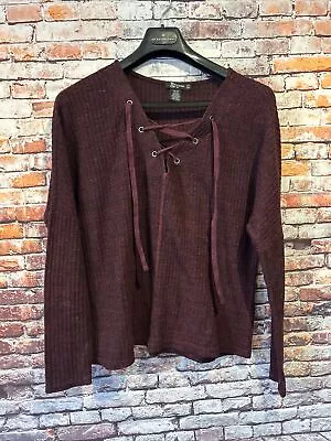 Maroon Long Sleeve Miss Chievous Sweater Womens Size Large • $15.33