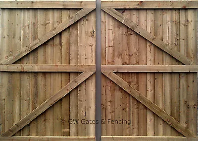 Wooden Driveway Gates Garden Gate  Featheredge Gates Includes Ironmongery • £275