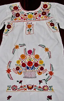 White Embroidered With Flowers Mexican Long Dress Beautiful! Perfect Condition • $29