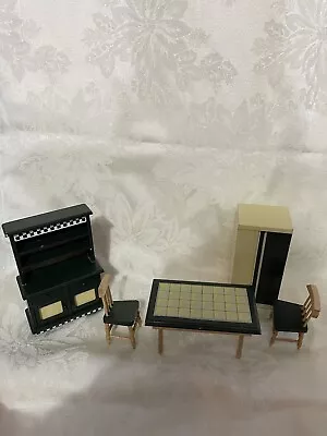 Vintage Melissa And Doug Dollhouse Kitchen Set Retro Green Table Chairs Fridge • $33.20