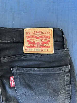 Black Levi Jeans 519  W33 L  • £25