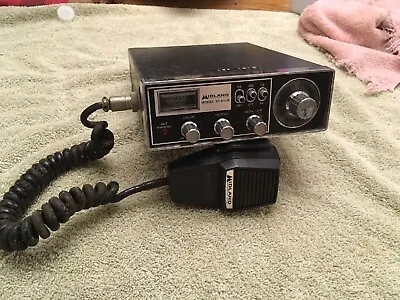 Vintage Midland 13-882B 23 Channel CB Radio Transceiver Nov. 1975 • $30