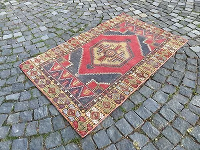 Area Rug Turkish Rug Vintage Rug Handmade Rug Wool Rug Carpet | 32x 52 Ft • $325