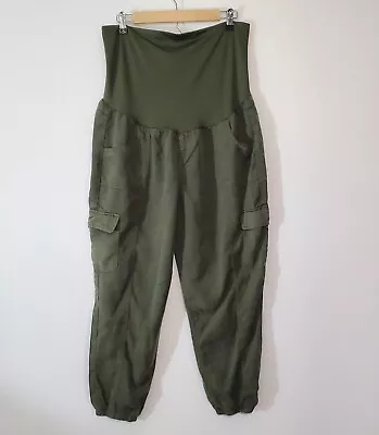 Women's Maternity Whoa Wait Pants SZ M Green Military Cargo Pockets • $14.99