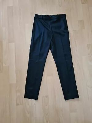 H&M Black Stretchy Skinny Cropped Trousers - Size 38 / 8 • £5
