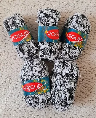 370g  FANCY FLUFFY BLACK & WHITE Knitting Wool Yarn Crochet Bundle • £10.49