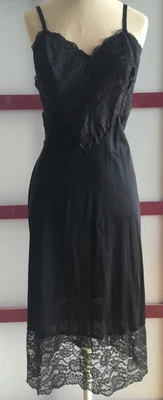 $27 • Buy Vintage Vanity Fair Sz 38 Black Lacy Full Slip. Elegant Black Lingerie Full Slip