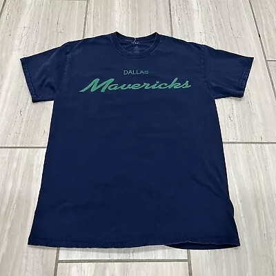 Dallas Mavericks Adidas T-Shirt Men’s Size M Medium Navy NBA Vintage Script • $15