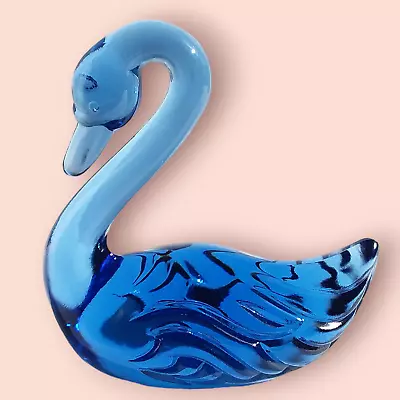 Vintage Fenton Art Glass Swan Figurine Blue 4.25in X 4in Paperweight Decor • $20