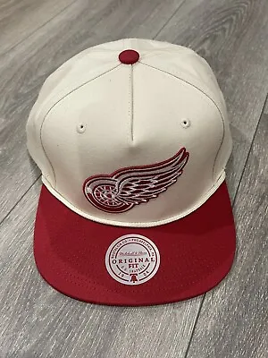 Detroit Red Wings Mitchell & Ness SnapBack Adjustable Hat CreamyRed Color • $26.99