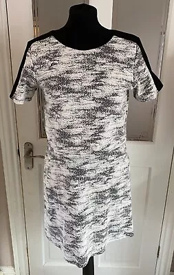 Oasis Mock 2-Piece Style Dress Womens Size M Summer Dress Work Dress Formal • $11.24