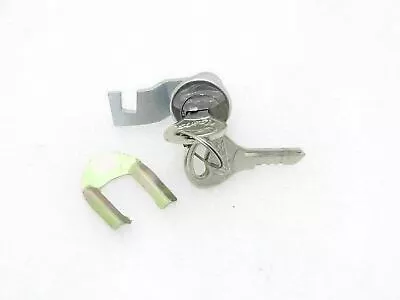 Brand New Vespa Toolbox Lock And 2 Keys 150 Vbb Vba • $8.65