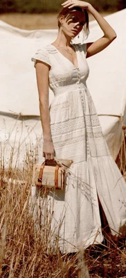 $225 • Buy Spell And The Gypsy Suki Gown - Size Xs