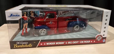 $57 • Buy DC Comics Bombshells Series Wonder Woman & 1952 Chevy Coe Pickup 1:24