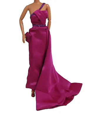 BARBIE Marilyn Monroe HOW TO MARRY A MILLIONAIRE Magenta Gown Ensemble Fashion • £36