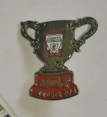 Liverpool FC Metal Pin Badge League Cup 2001 Winners • £10