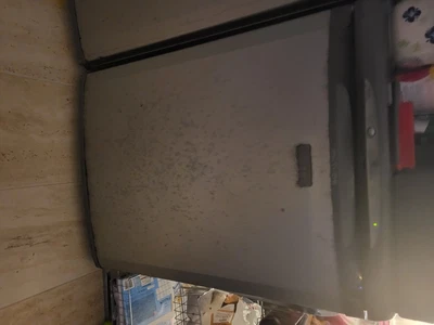 £1 • Buy Hotpoint Future Freezer