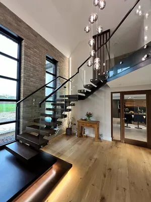£250 • Buy Modern Metal Staircase - Oak/steel/glass