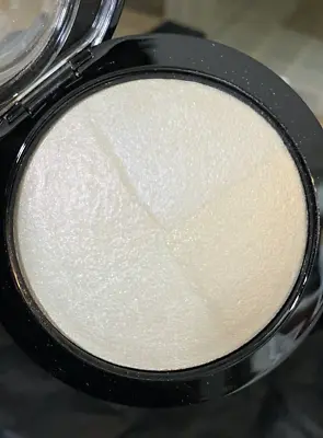 MAC Mineralize Skinfinish In Barely Dressed New In Box 0.28oz/8g • $26.09