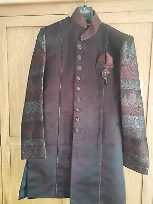 Indian Men's Sharwani Suit Worn Once Silk • £60