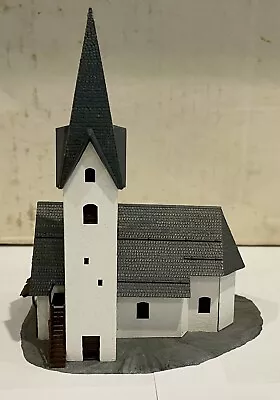 N Gauge Buildings Lot 9 - Church - Faller - 232544 • £9.99