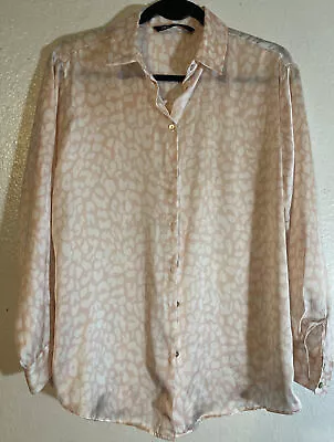 ZARA Blouse Shirt Small Pale Pink Leopard Animal Print Satin Top Loose Button • $14