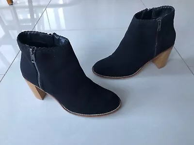 £17 • Buy 'red Herring'  Womens  Black  'suede' Boots  Uk Size : 7  'block Heel'