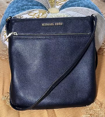Michael Kors Bedford Flat Crossbody Bag - Black • $30