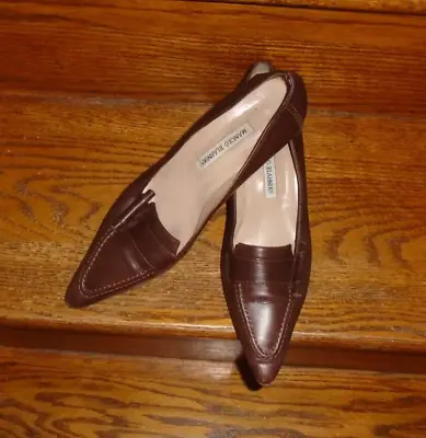 MANOLO BLAHNIK~Luxe Brown Leather  Pumps/Made In Italy/Sz 40.5/Sleek+Tres Chic • $57.99