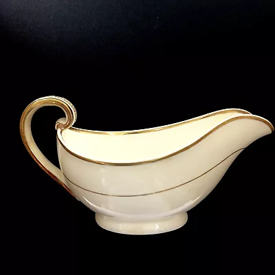 Vintage WH Plummer & Co Mintons England New York City Gravy Boat • $59.99