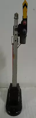 1947-69 Vintage Lionel #151 O Gauge Automatic Semaphore Very Good To Excellent • $29.99