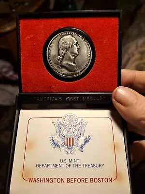 US MINT AMERICAS FIRST MEDALS GOERGE WASHINGTON BEFORE BOSTON 38MM Pewter • $13