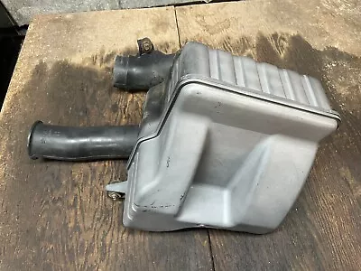 96 97 98 99 00 Honda Civic Air Intake Box Airbox Resonator Chamber Oem Ex D16y8 • $99.99