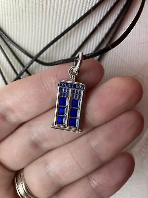 Dr Who Necklace • £7.72