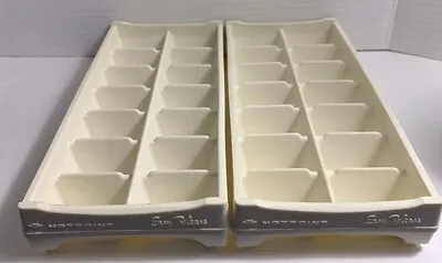 Vintage Pair MCM Hotpoint Easy Release 14 Slot Plastic Ice Cube Trays Beige X2 • $17.09