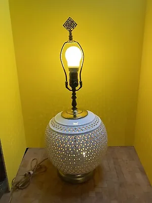 Vintage Moe 1963 Mid Century Modern Blanc De Chine Reticulated Swag Table Lamp* • $225