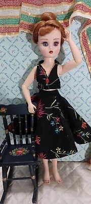 Madame Alexander 21” Fully Articulated Jointed Cissy #50 Of 150 With Extras  • $149