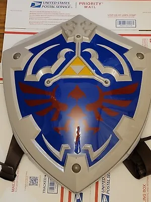 The Legend Of Zelda Hylian Shield Hard Backpack Cosplay 2017 ThinkGeek Nintendo • $88.15