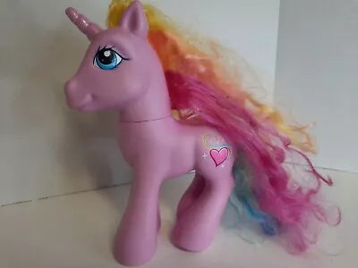 My Little Pony Unicorn. Hasbro '2005'. 9  Styling With Glitter Horn. • $13.88