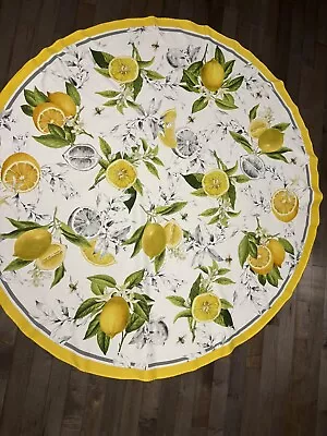 Williams-Sonoma MEYER LEMON TABLECLOTH 70  ROUND Excellent Condition • $50