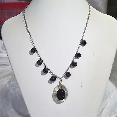 Vintage Black Beaded & Cameo Pendant Necklace • $12.95